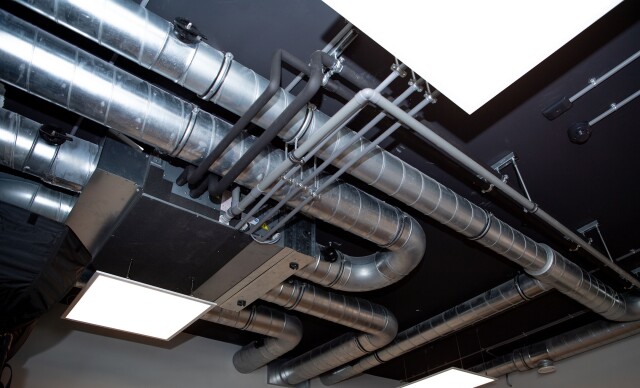 Semmekrot installatietechniek bedrijfspand Hengeveldeventilatie